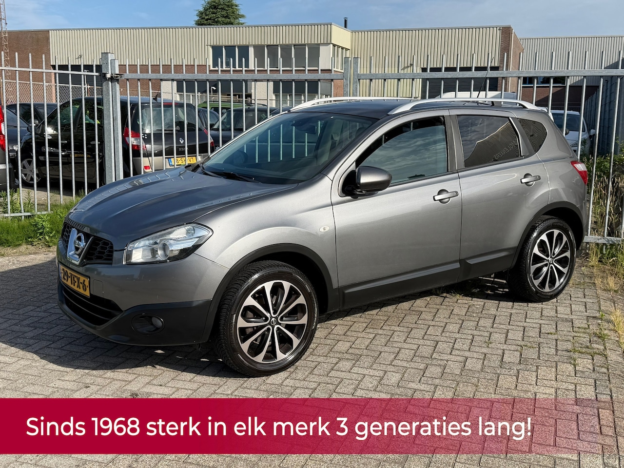 Nissan Qashqai - 1.6 Connect Edition NL AUTO NAP! PANORAMA l NAVI l CRUISE l AIRCO ECC l 18'LMV! TOPSTAAT l - AutoWereld.nl