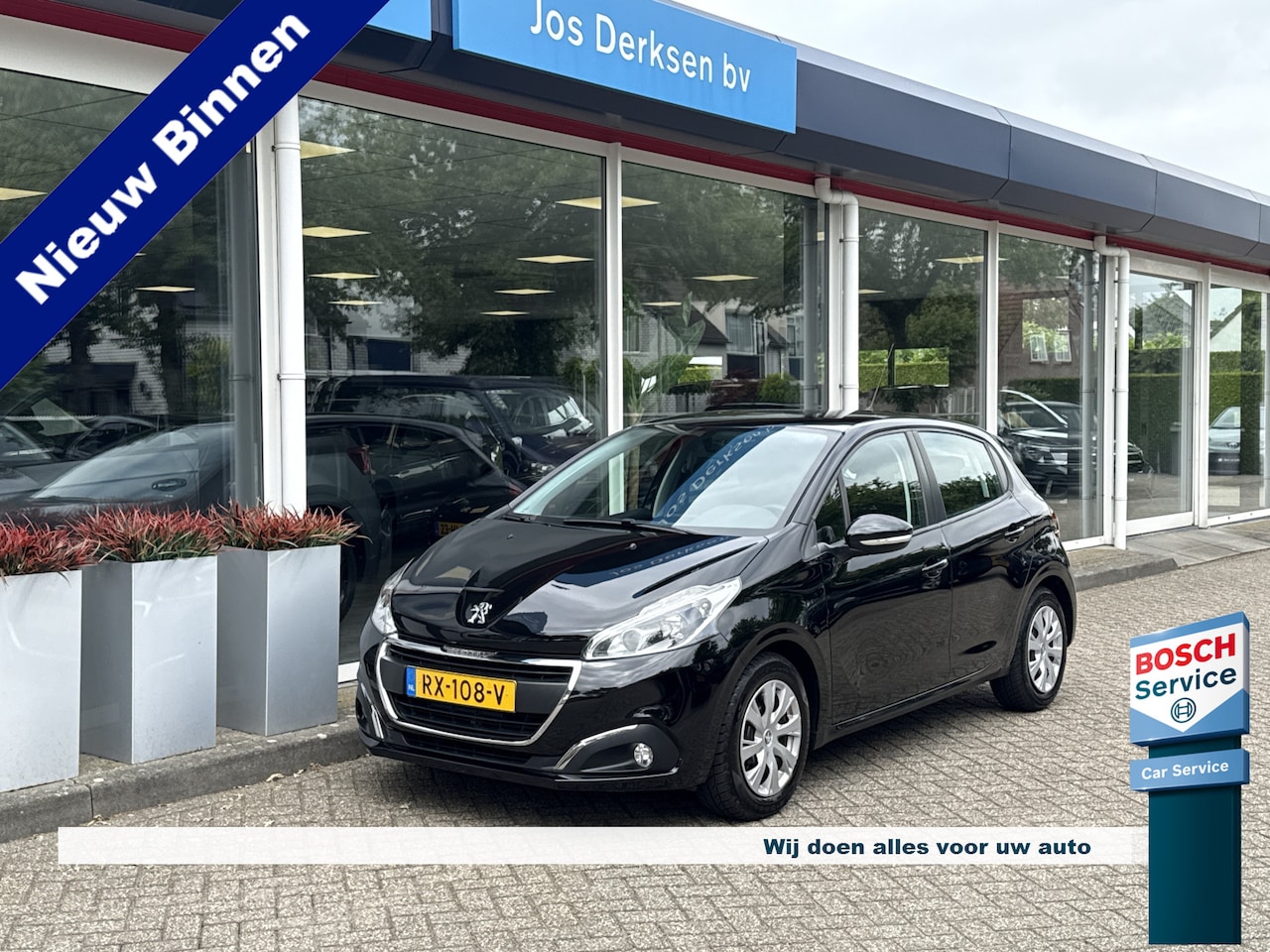 Peugeot 208 - 1.2 PureTech Blue Lion CarPlay | Nav | PDC | Airco | DAB | Cruise | All Season - AutoWereld.nl