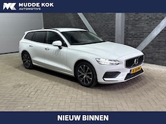Volvo V60 - 2.0 B3 Momentum | Trekhaak | Camera | Stoel+Stuurverwarming | Apple Carplay | Getint Glas