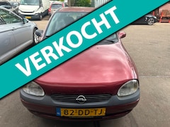 Opel Corsa - 1.2i-16V Strada