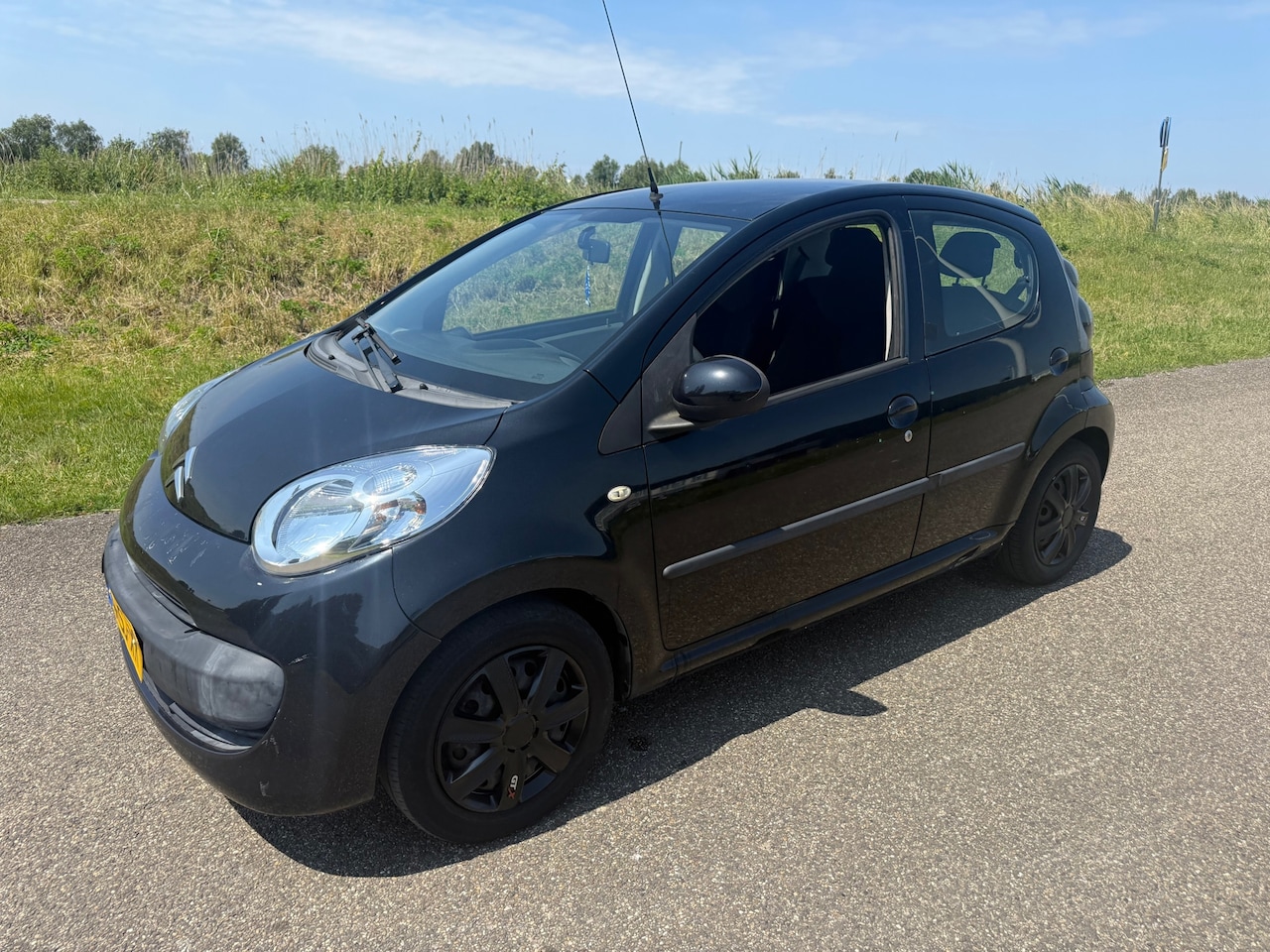 Citroën C1 - 1.0-12V Ambiance incl nw apk en kleine beurt ! - AutoWereld.nl
