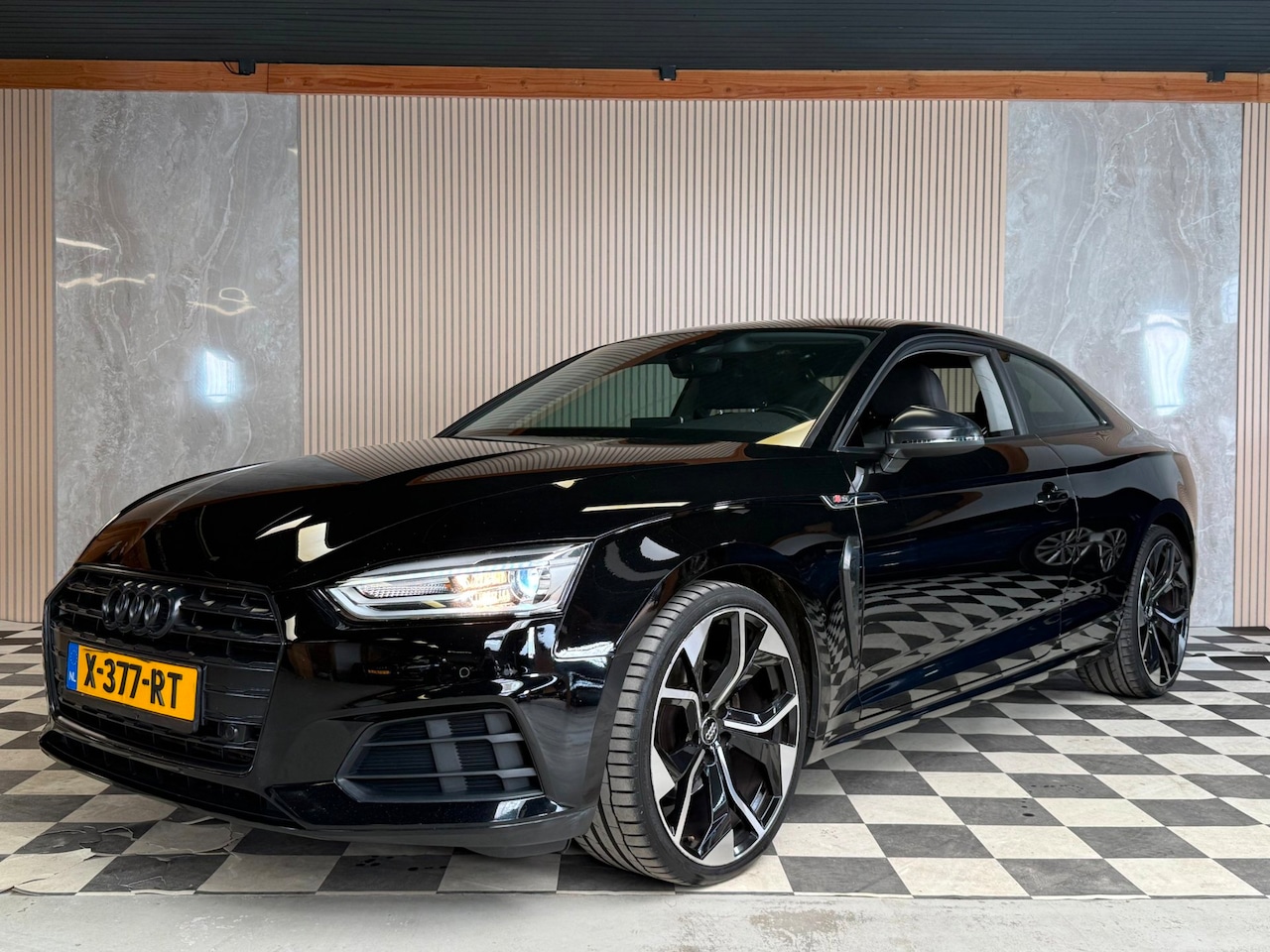 Audi A5 Coupé - 2.0 TFSI ultra Pro Line S-Line Facelift/245PK/20Velgen - AutoWereld.nl