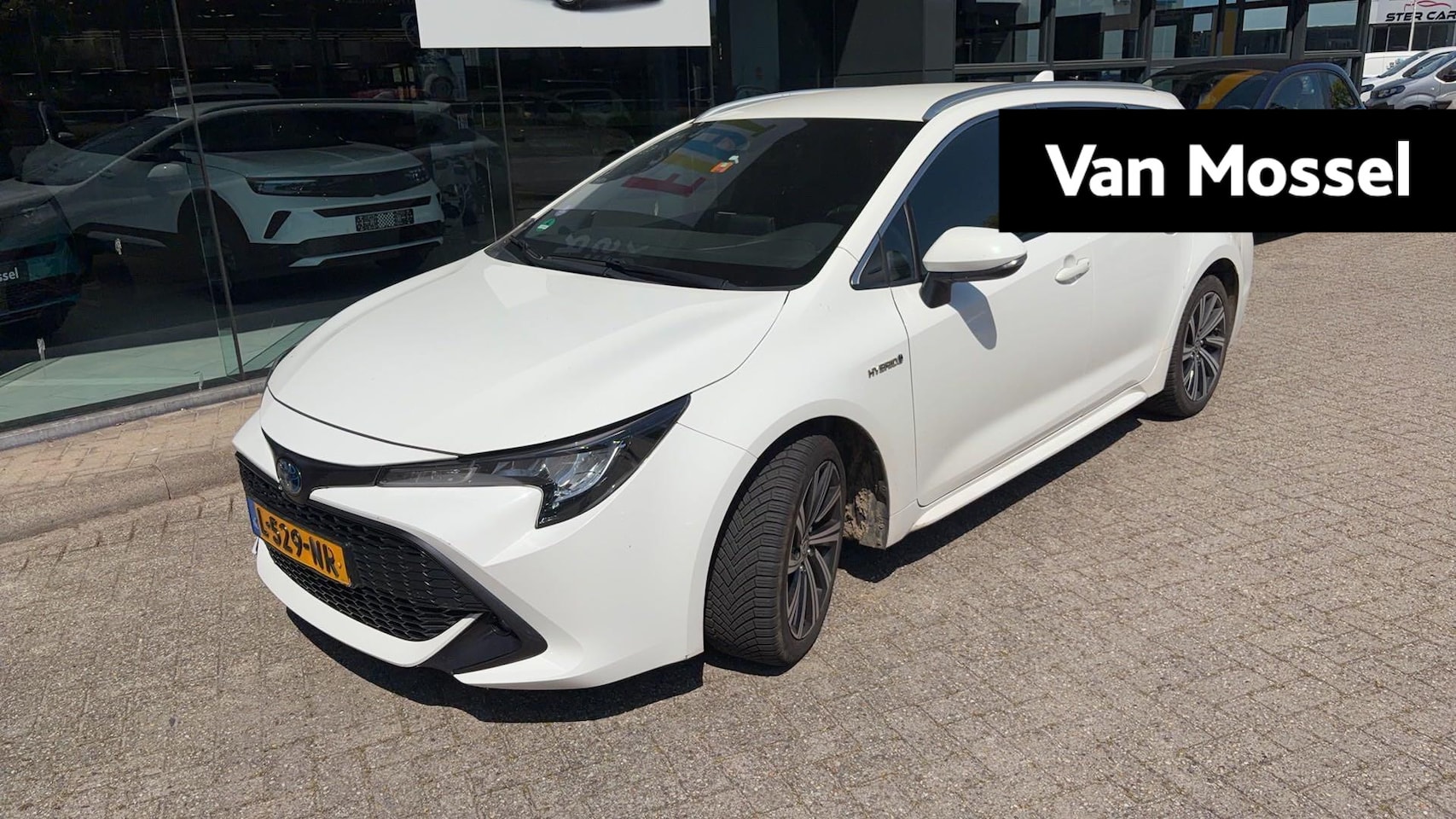 Toyota Corolla Touring Sports - 1.8 Hybrid Dynamic 1.8 Hybrid Dynamic - AutoWereld.nl