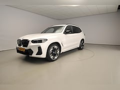 BMW iX3 - High Executive | M-Sportpakket | LED | Leder | HUD | Active Cruise | Trekhaak | Panoramada