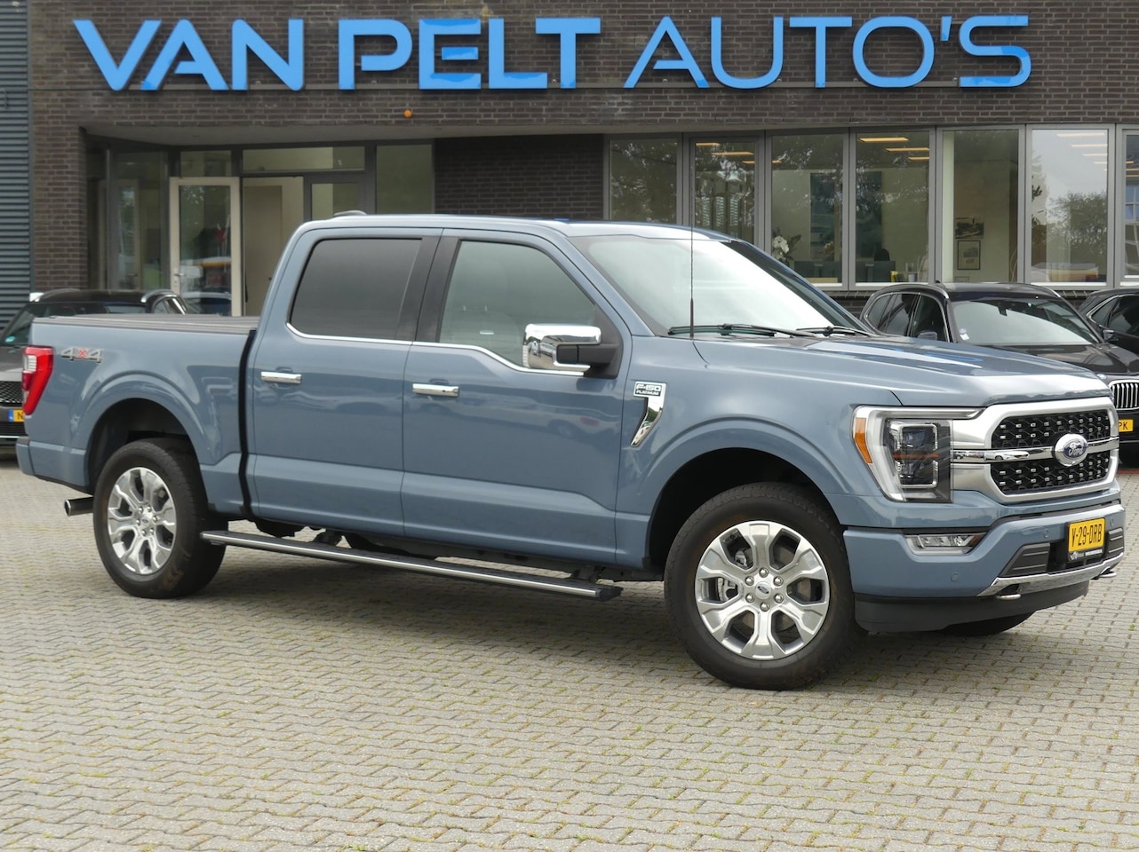 Ford F150 - F-150 V6 Platinum AWD 5P / B&O / PANO / - AutoWereld.nl