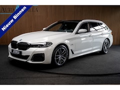 BMW 5-serie Touring - 530e M-Sport Navi Leer Sportstoelen PDC Climate voor en achter Elektr. verstelbare stoelen