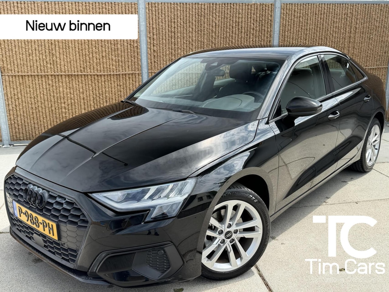 Audi A3 Limousine - 30 TFSI Pro Line Zwart optiek | Apple CarPlay/Android Auto | Cruise control | LED koplampe - AutoWereld.nl