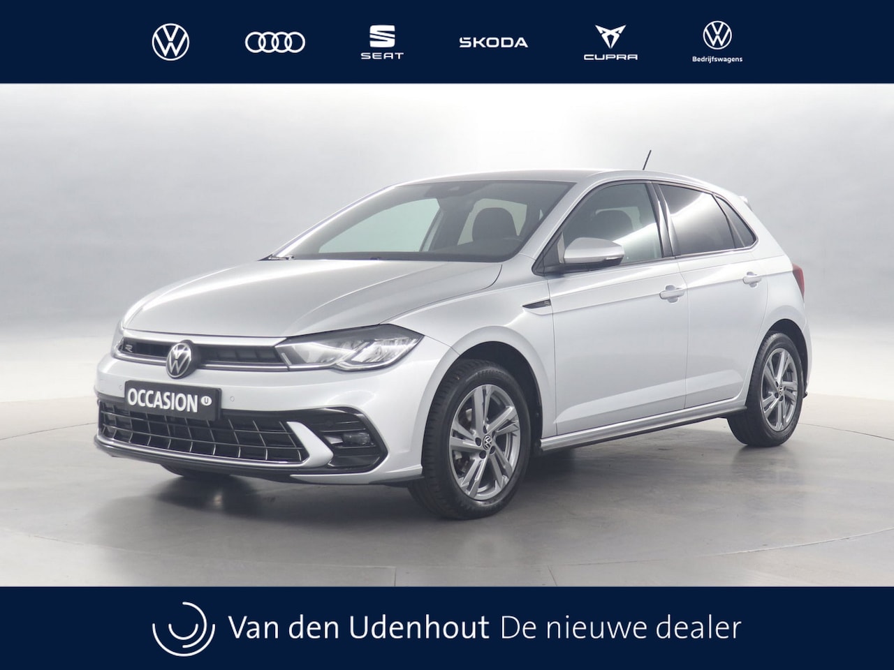 Volkswagen Polo - 1.0 TSI 95pk R-Line / Navigatie / Stoelverwarming / Camera 218 - AutoWereld.nl