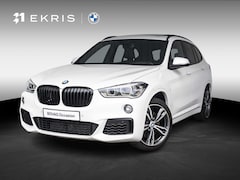 BMW X1 - xDrive20i | High Executive | M Sportpakket | Achteruitrijcamera | Panoramadak | Stoelverwa