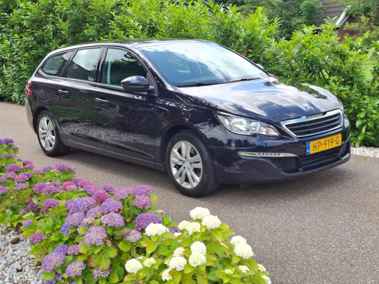 Peugeot 308 SW - 1.6 BlueHDI Blue Lease Pack 1.6 BlueHDI Blue Lease Pack - AutoWereld.nl