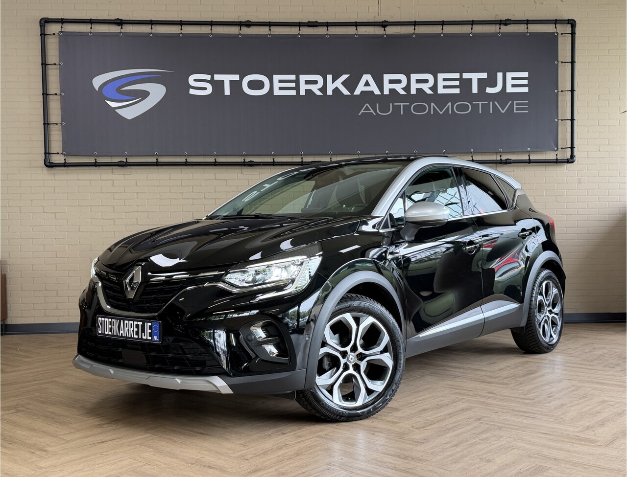 Renault Captur - 1.3 TCe 155 Edition One | Groot Navi | Pano | Bose | 360 | Stoel & Stuur verwarming | 18" - AutoWereld.nl