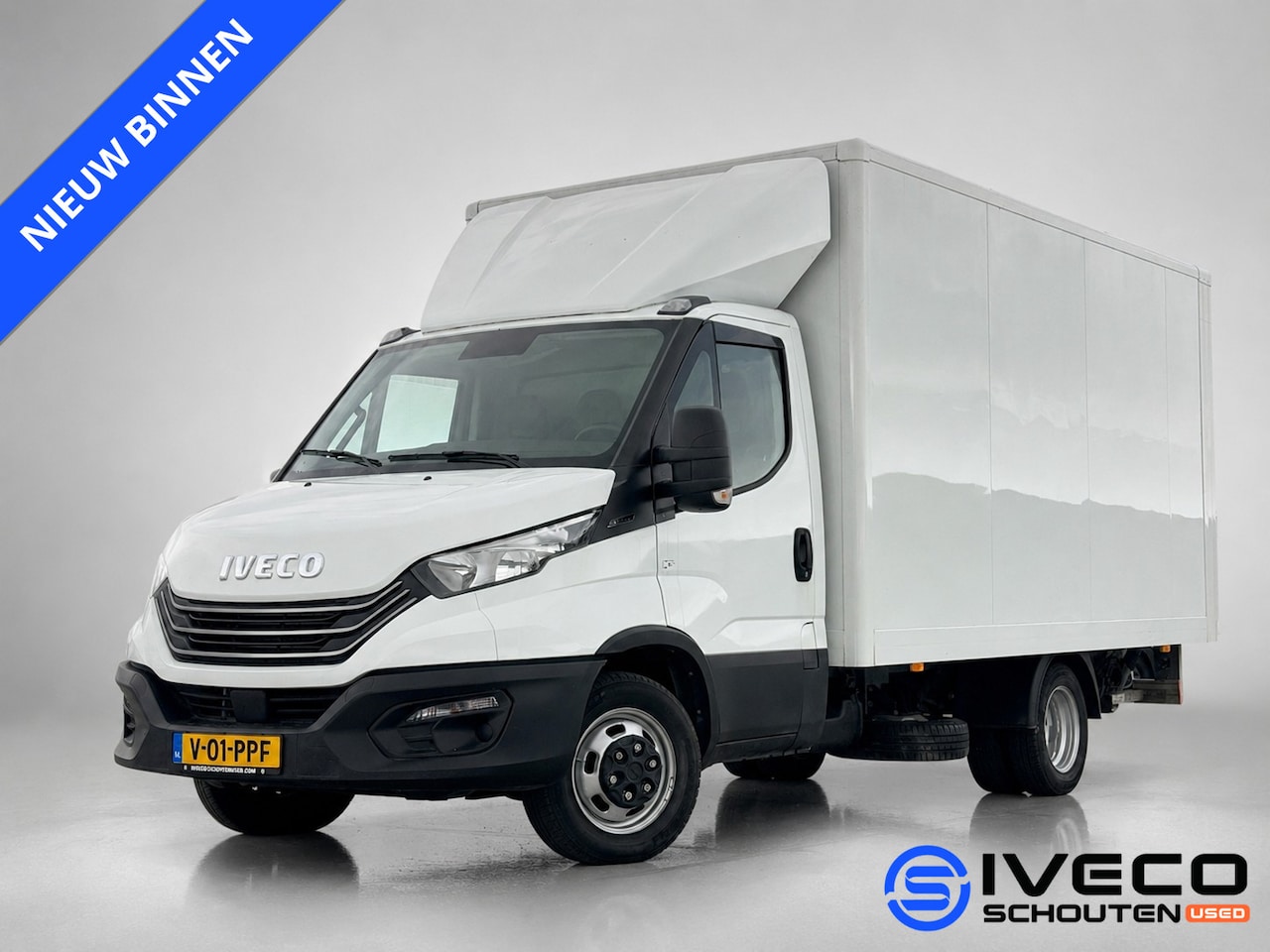 Iveco Daily - 35C14 Dhollandia 750kg • Climate Control • Handgeschakeld • W3750 • 2.3L 140pk • Standp - AutoWereld.nl