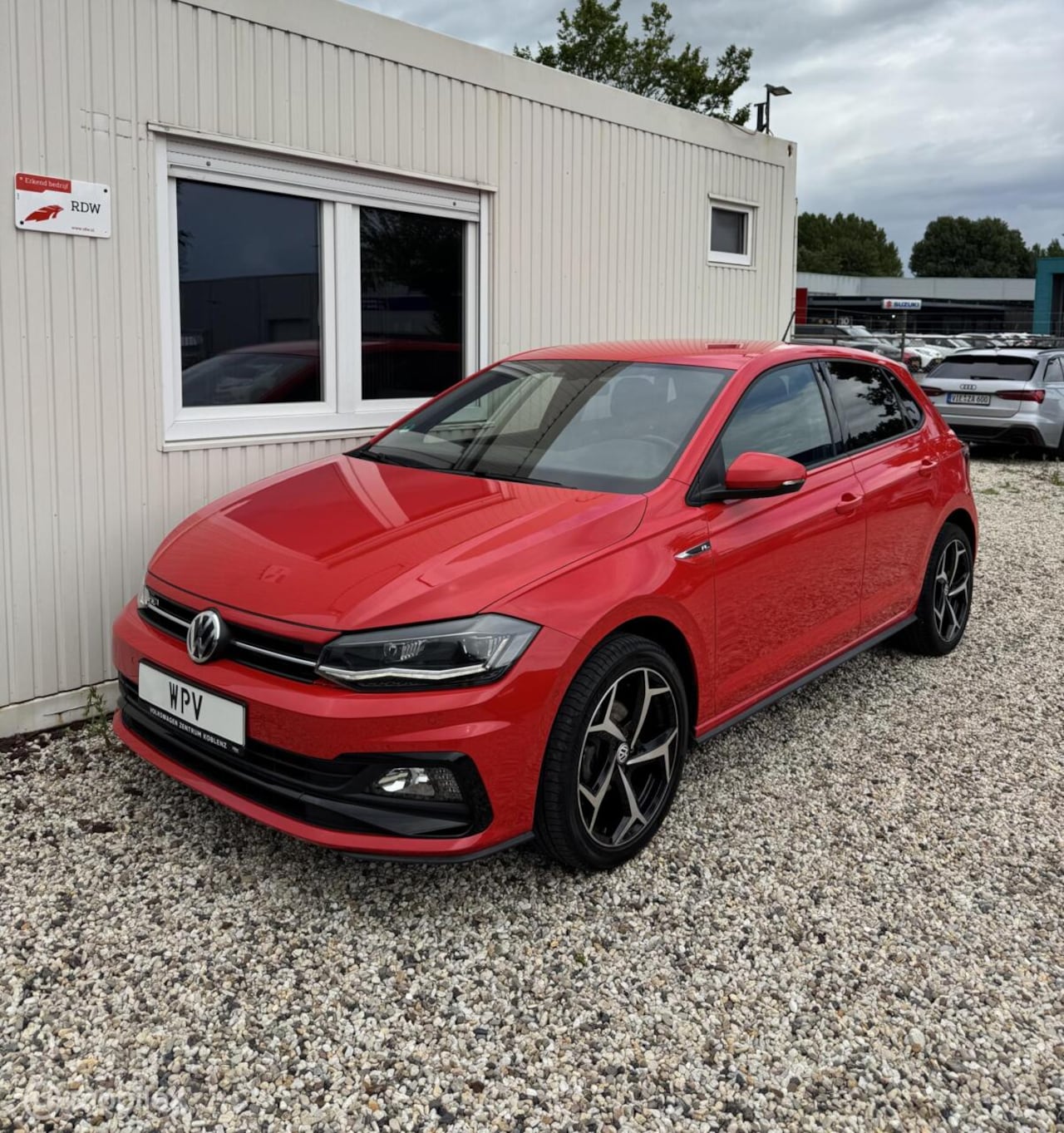 Volkswagen Polo - 1.0 TSI R-LINE LED ACC CARPLAY CAMERA VOL! - AutoWereld.nl