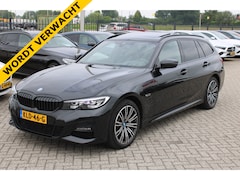 BMW 3-serie Touring - 330e High Executive M-SPORT PANORAMADAK MEMORY KEY-LESS CAMERA CARPLAY