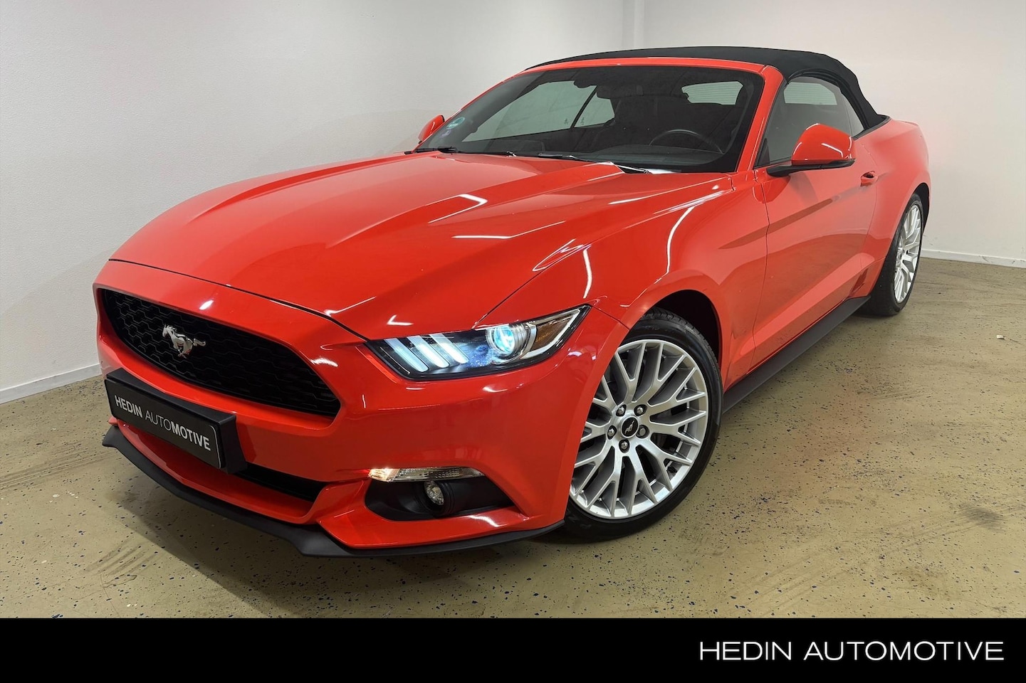 Ford Mustang Convertible - 2.3 EcoBoost NL Auto Dealer onderhouden - AutoWereld.nl