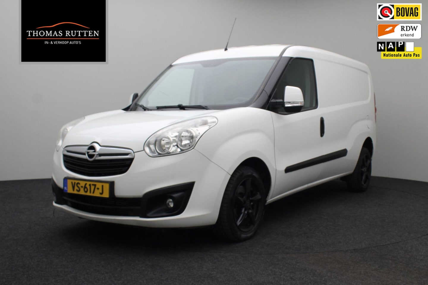 Opel Combo - 1.6 CDTi L2H1 Sport 2015 | Trekhaak | Achteruitrij Camera | Airco | Cruise Control | DAB R - AutoWereld.nl
