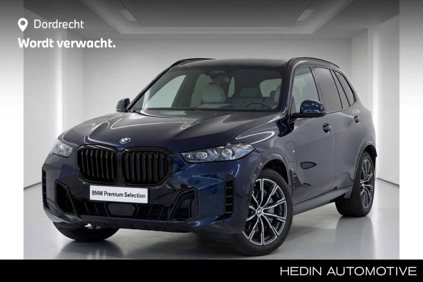 BMW X5 - xDrive50e M-Sport | Panorama | Soft-Close | Harman Kardon | Driving Assistant Professional - AutoWereld.nl