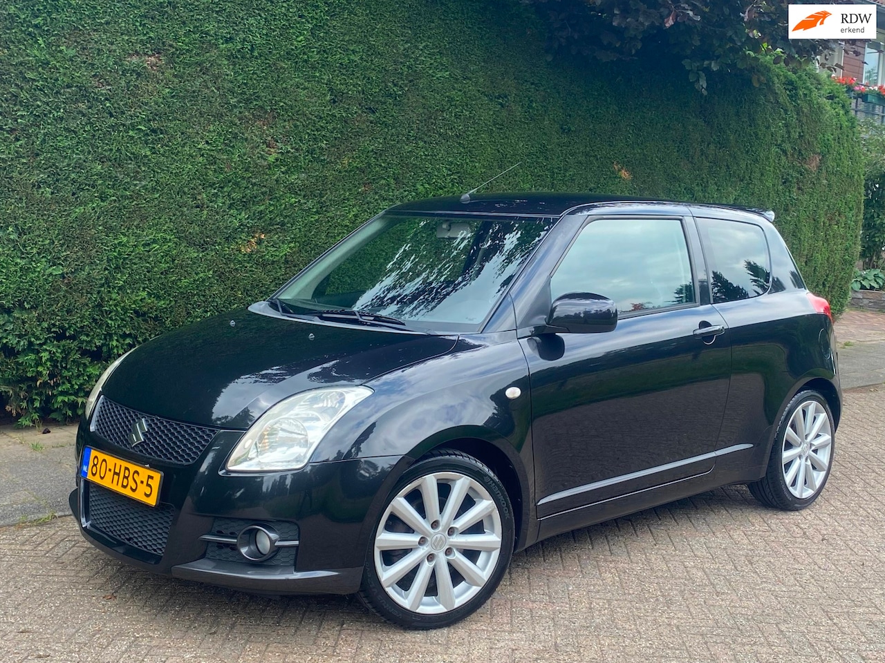 Suzuki Swift - 1.6 Sport AIRCO IJSKOUD/RIJDT SUPER/NETTE AUTO! - AutoWereld.nl
