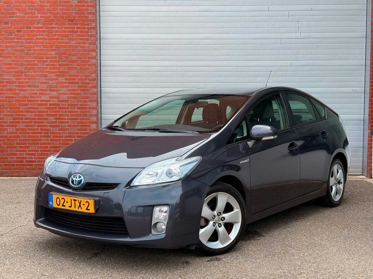 Toyota Prius - 1.8 Aspiration | NAP | NEW APK | 2E EIG | AIRCO - AutoWereld.nl