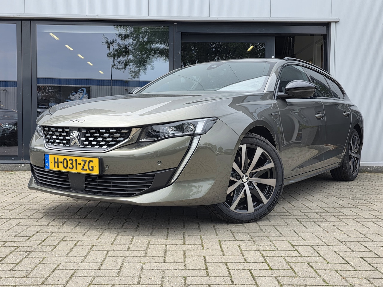 Peugeot 508 SW - 1.6 PureTech Blue Lease GT Line Avantage + SOUNDSYSTEEM + KEYLESS + LED - AutoWereld.nl