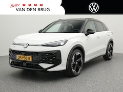 Volkswagen T-Roc - R-Line First Edition 1.5 eTSI 150 PK | 360' camera | Black Style | Elek. achterklep | 20 i