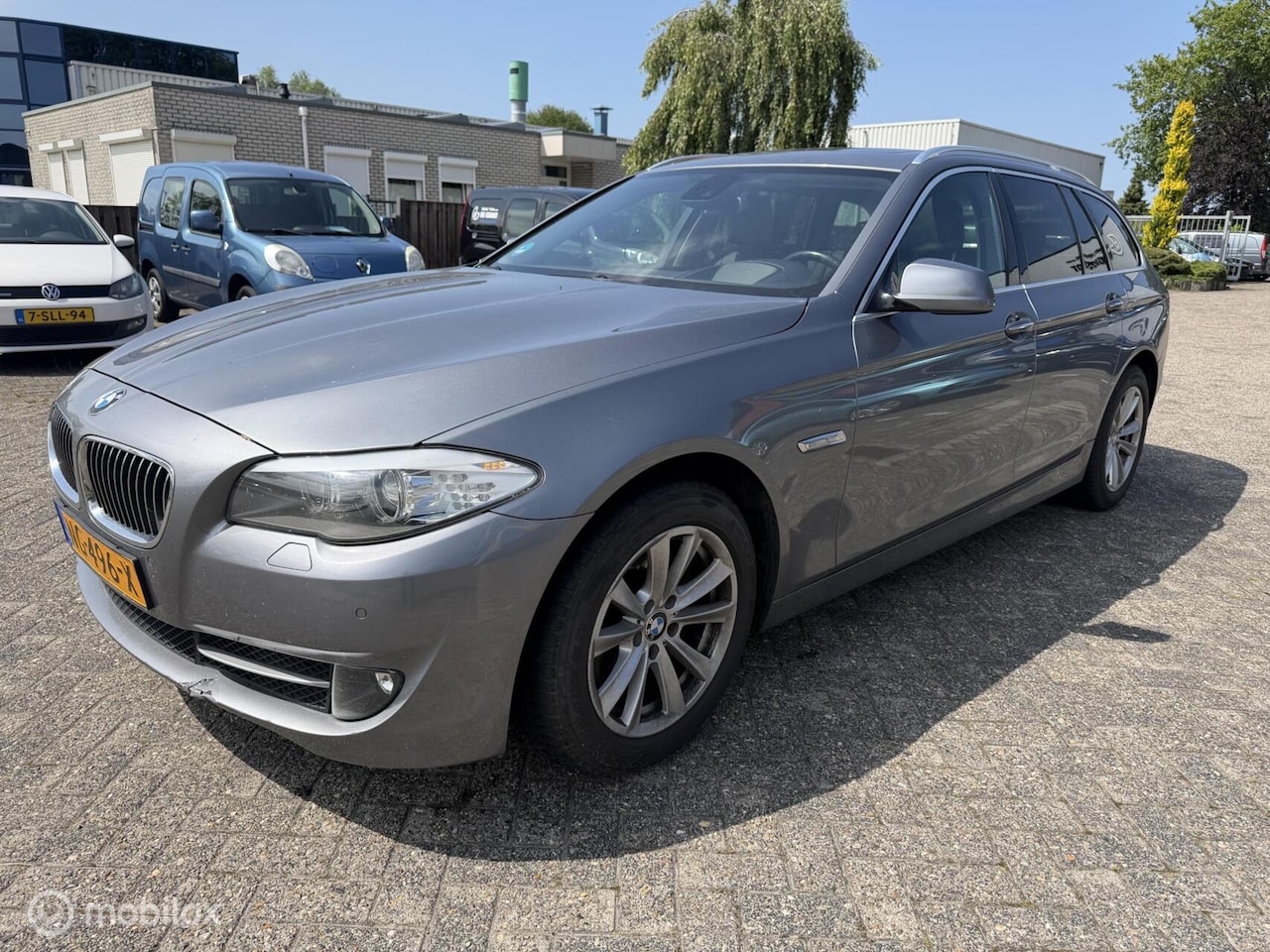 BMW 5-serie Touring - 523i High Executive 523i High Executive - AutoWereld.nl