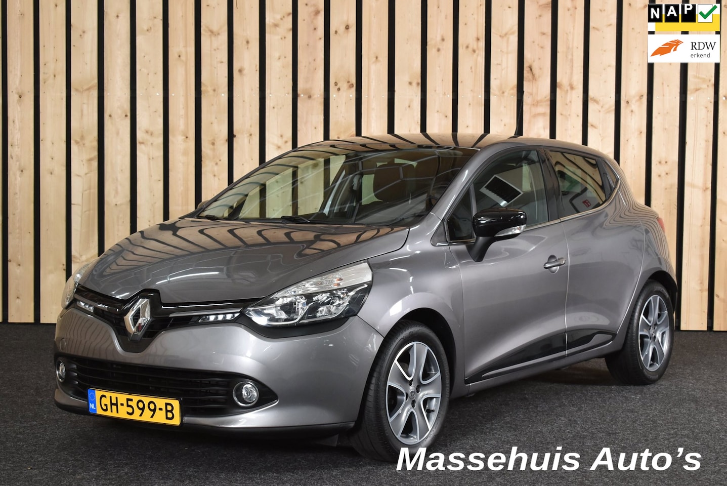 Renault Clio - 0.9 TCe ECO Night&Day 2e eig. Airco Cruise PDC Navi + Nwe APK - AutoWereld.nl