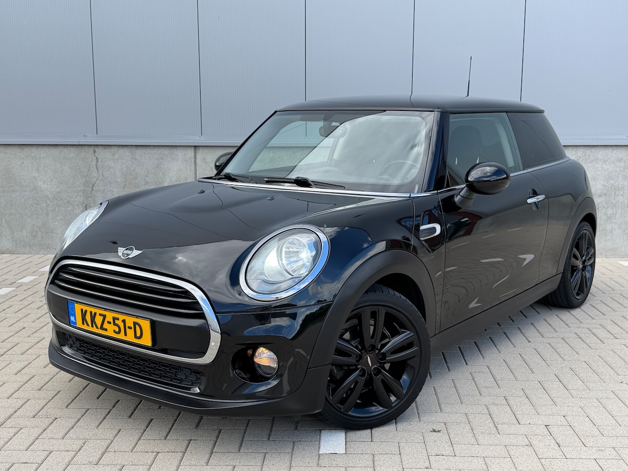MINI 3-Deurs - 1.2 One Mini Cooper One 1.2  | Stoelverw. | Cruise. | Airco | Xenon | Nieuwe ketting - AutoWereld.nl