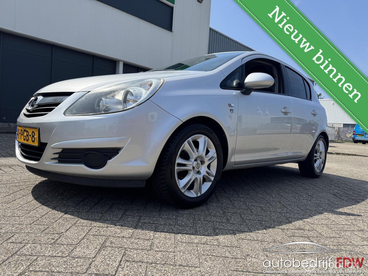 Opel Corsa - 1.2-16V/AIRCO KOUD/5DEURS/LM VELGEN/CRUISE CONTR. - AutoWereld.nl