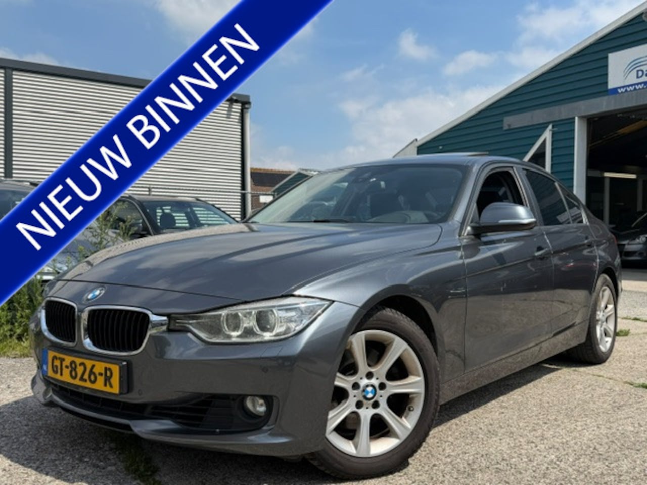 BMW 3-serie - 330D EXE Aut8 | ECC | LMV | Leer | Navi | Schuifdak - AutoWereld.nl