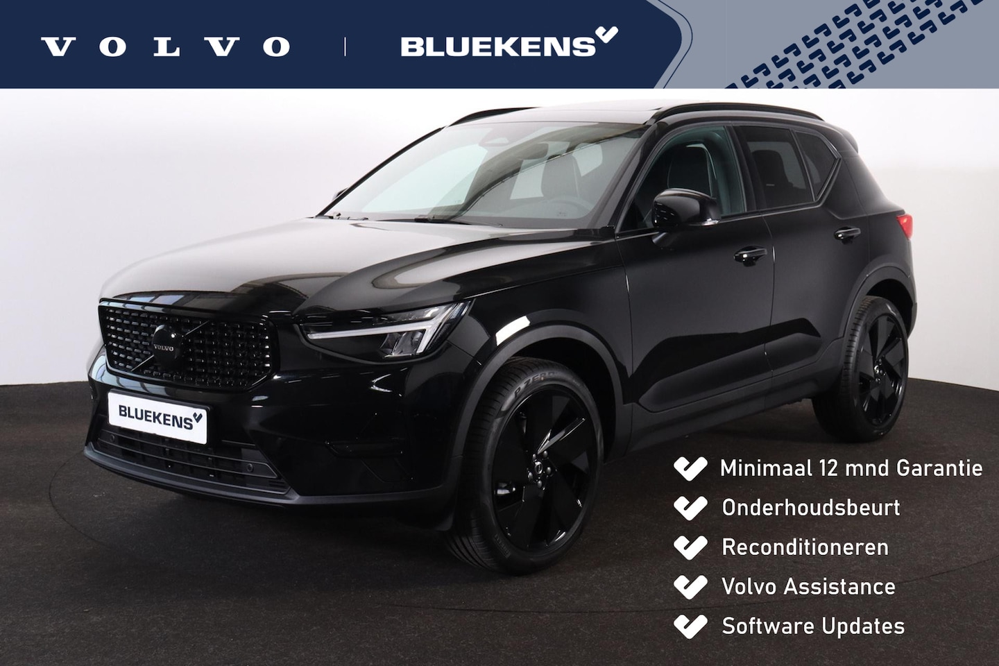 Volvo XC40 - B4 Plus Black Edition - Panoramisch schuif-/kanteldak - Elektr. verstelbare voorstoelen, l - AutoWereld.nl