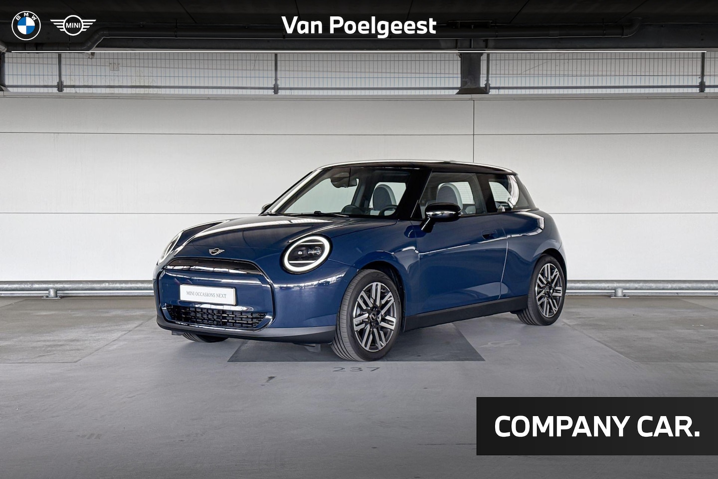 MINI Electric - Cooper 3-deurs Cooper E Classic S 40.7 kWh | 17 Inch Parallel Spoke 2-tone - AutoWereld.nl