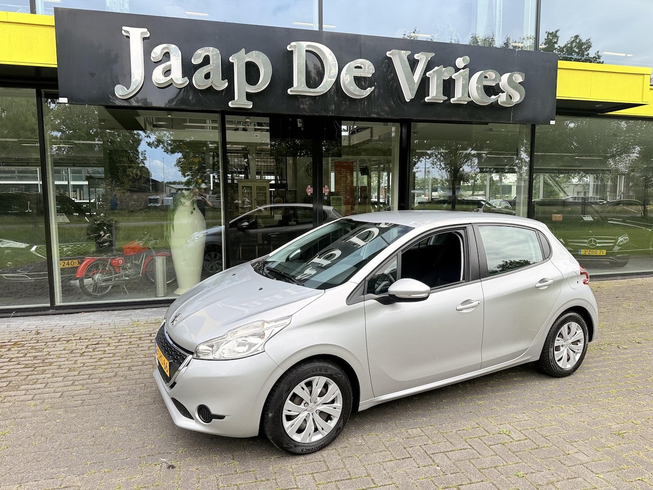 Peugeot 208 - 1.2 Vti Active 1.2 VTi Active - AutoWereld.nl