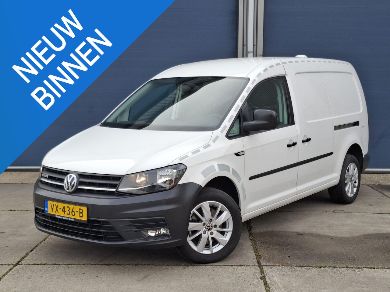 Volkswagen Caddy Maxi - 2.0 TDI L2H1 BMT 4Motion Maxi Highline DUBBELE SCHUIFDEUR / AUTOMAAT / EURO 6 / 4X4 - AutoWereld.nl
