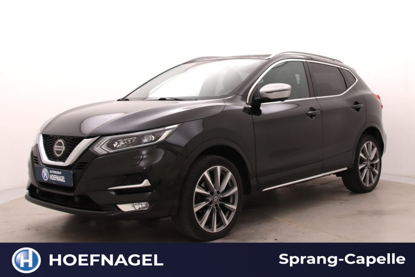 Nissan Qashqai - 1.3 DIG-T Tekna + | Trekhaak | Panodak | Adaptive Cruise | 360 Camera | CarPlay | Stoelver - AutoWereld.nl