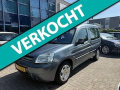 Citroën Berlingo - 1.6i Multispace Petit Paradise Trekhaak, Airco, APK 02/27