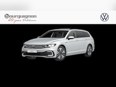 Volkswagen Passat Variant - 1.4 TSI PHEV GTE Business | 218 Pk | Trekhaak | A.cam | Stoelverwarming |