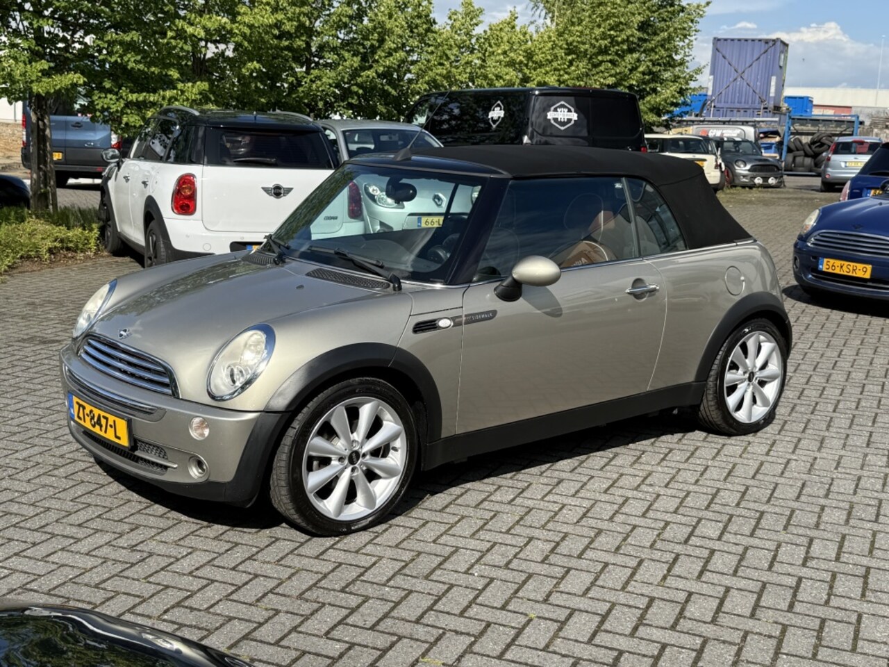 MINI Cabrio - 1.6 Cooper Sidewalk - AutoWereld.nl