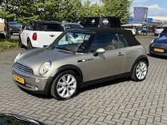 MINI Cabrio - 1.6 Cooper Sidewalk