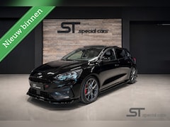 Ford Focus - 2.3 EcoBoost ST-3|Pano|Perfomance P.|Miltek|Maxton
