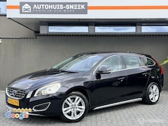 Volvo V60 - T3 Momentum Automaat | Navi | Cruise | Trekhaak