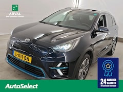 Kia e-Niro - 64 kWh 204pk ExecutiveLine | SOH 100% | Leder | Schuifdak | Stuur- en Stoelverwarming | Ca