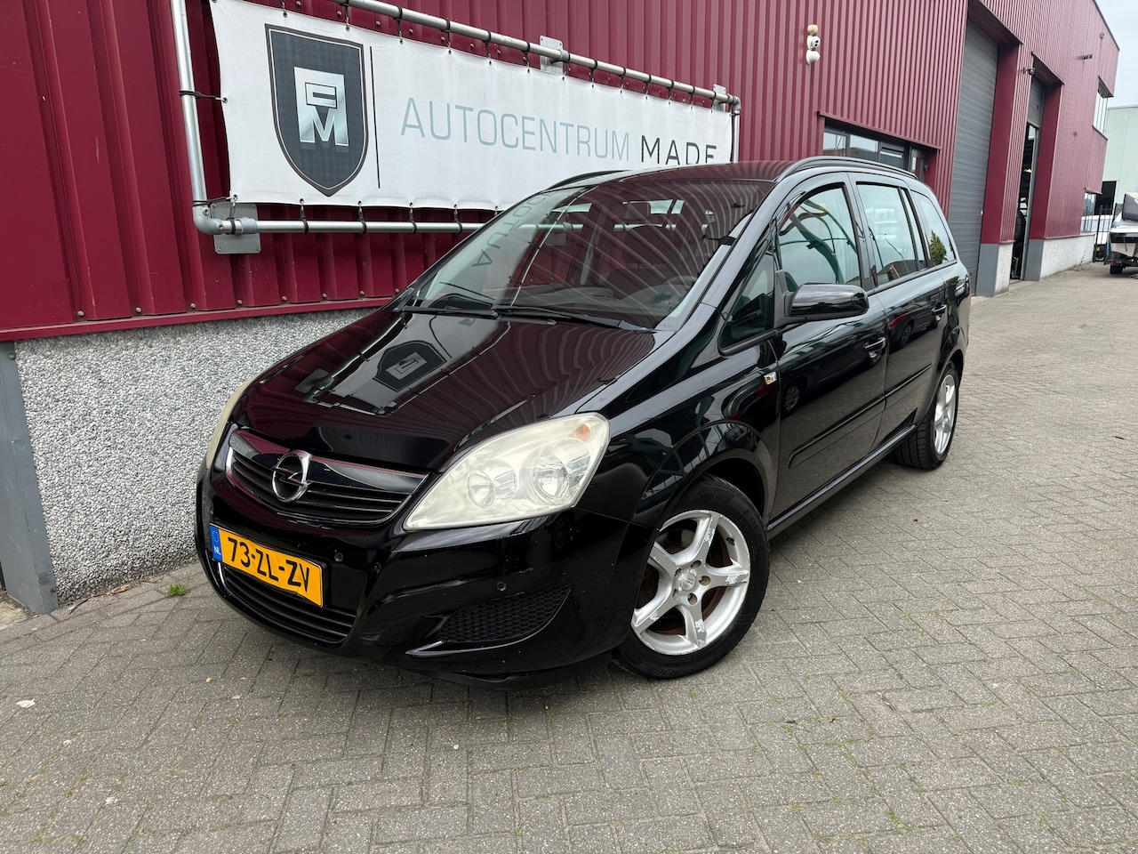 Opel Zafira - 1.8 Business // 7-Persoons // Airco // navi // - AutoWereld.nl