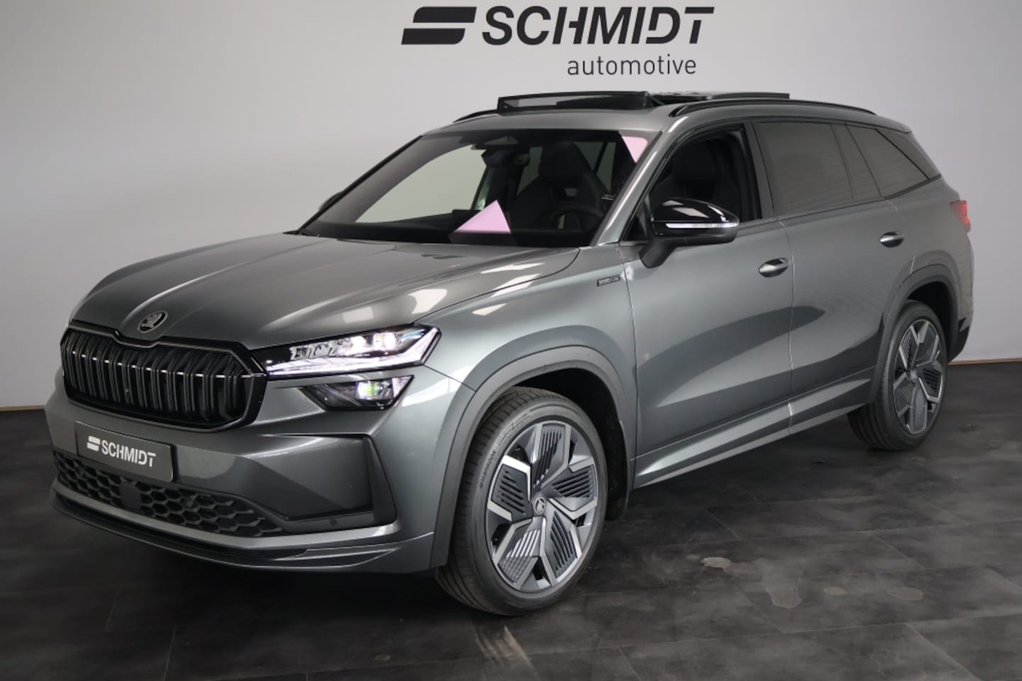Skoda Kodiaq - 1.5 TSI mHEV 110kW Sportline DSG | Trekhaak | Panoramadak | 7p - AutoWereld.nl