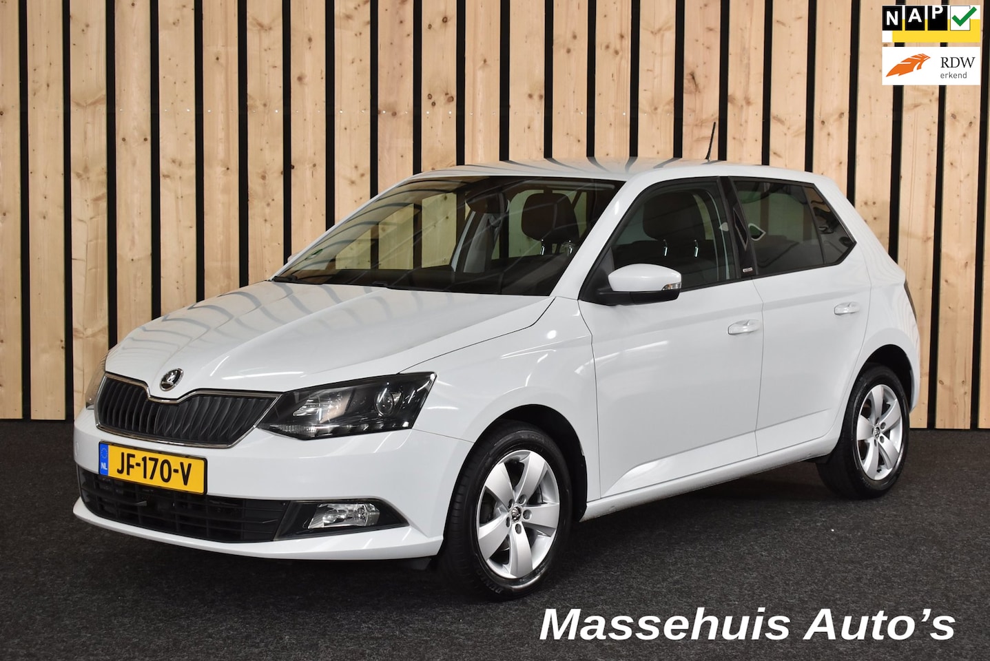 Skoda Fabia - 1.2 TSI JOY Clima Cruise Stoelverwarming 2e Eig PDC + Nwe APK - AutoWereld.nl