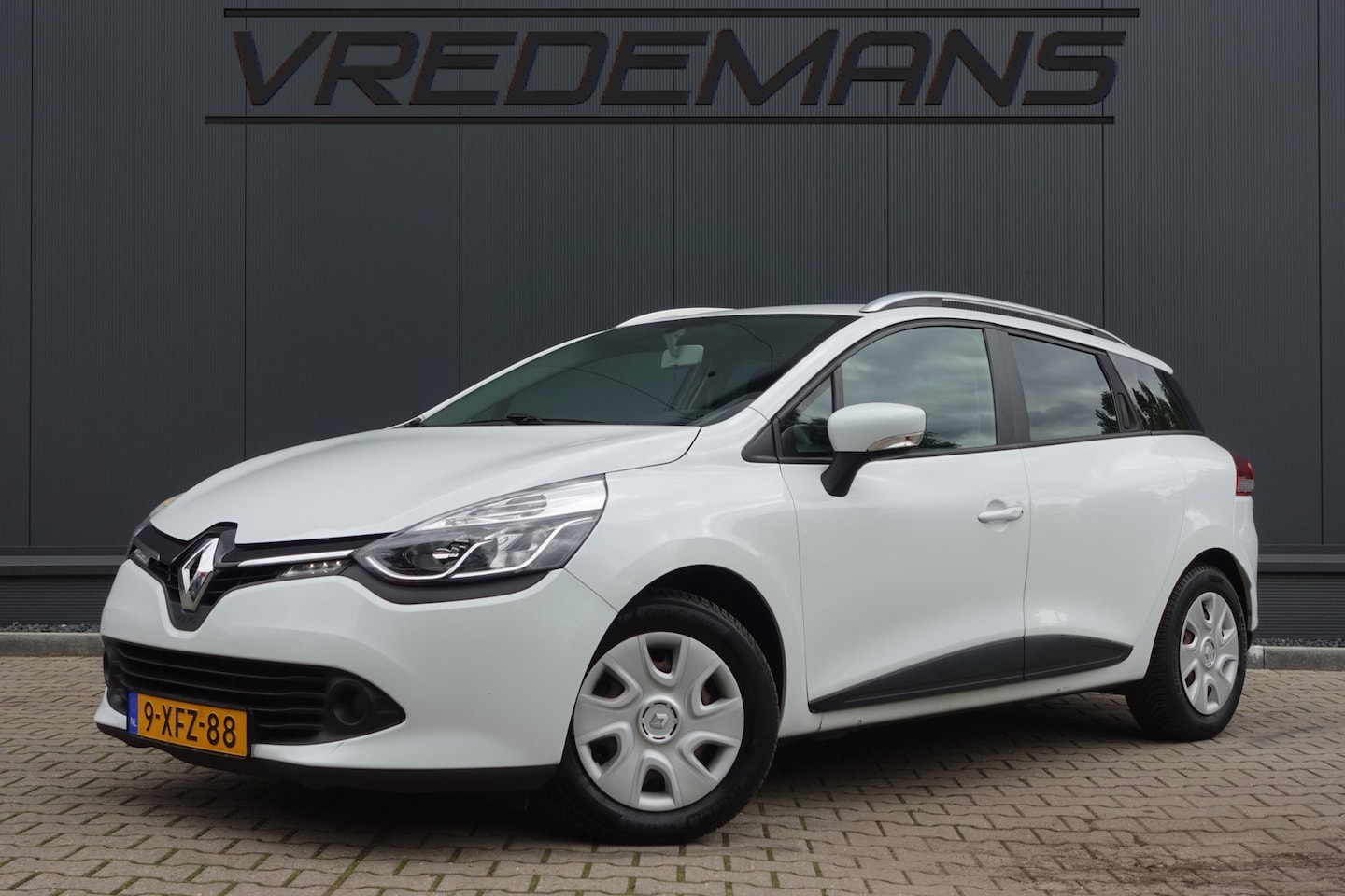 Renault Clio Estate - 1.5 dCi ECO Expression 1.5 dCi ECO Expression - AutoWereld.nl