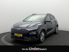 Hyundai Kona Electric - EV Fashion 64 kWh 3-Fase SOH 96, 6% | Warmtepomp | Camera | Navigatie | Head-Up Display
