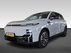 Leapmotor B10 - EV 67, 1 kWh 218pk Design