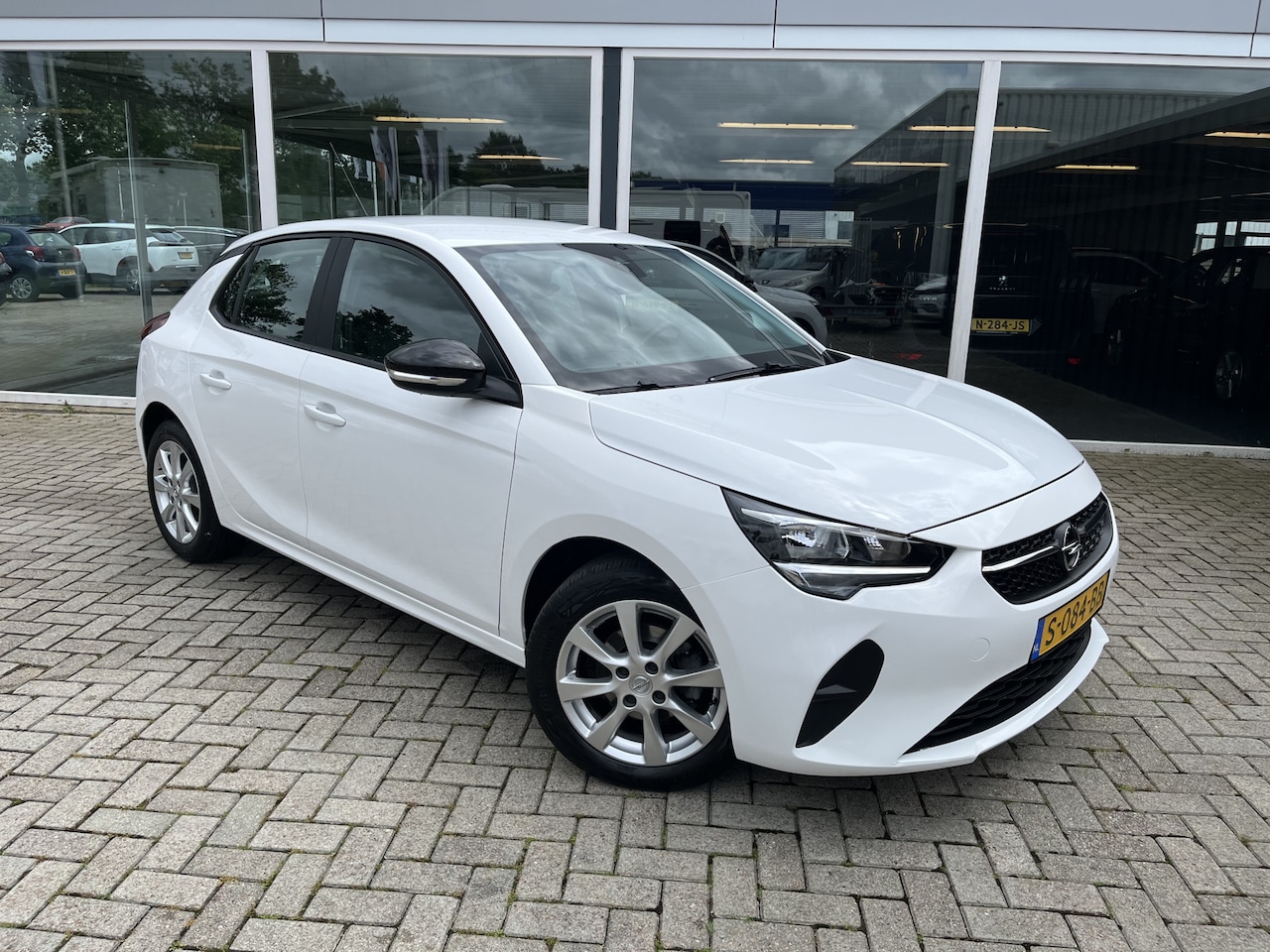 Opel Corsa - 1.2 Edition Airco / LMV / Cruise / Carplay - AutoWereld.nl