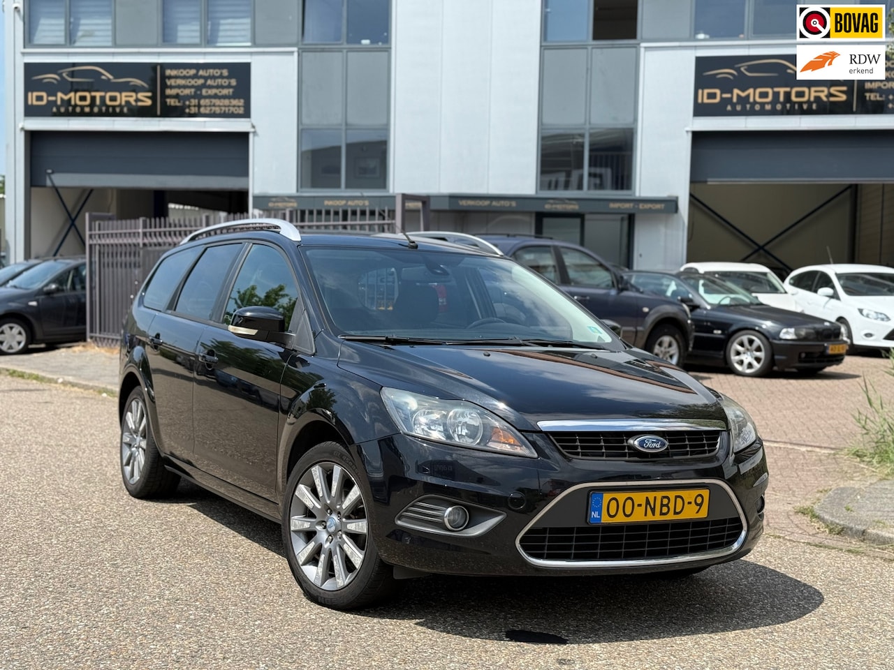 Ford Focus Wagon - 1.8 Limited Flexi Fuel Luxe uitvoering trekhaak - AutoWereld.nl